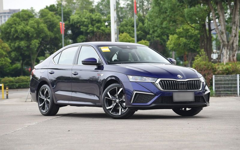 По цене премиальных «китайцев». 5 самых доступных Skoda в России