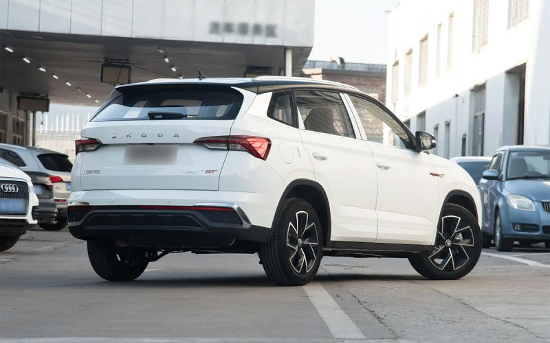 По цене премиальных «китайцев». 5 самых доступных Skoda в России