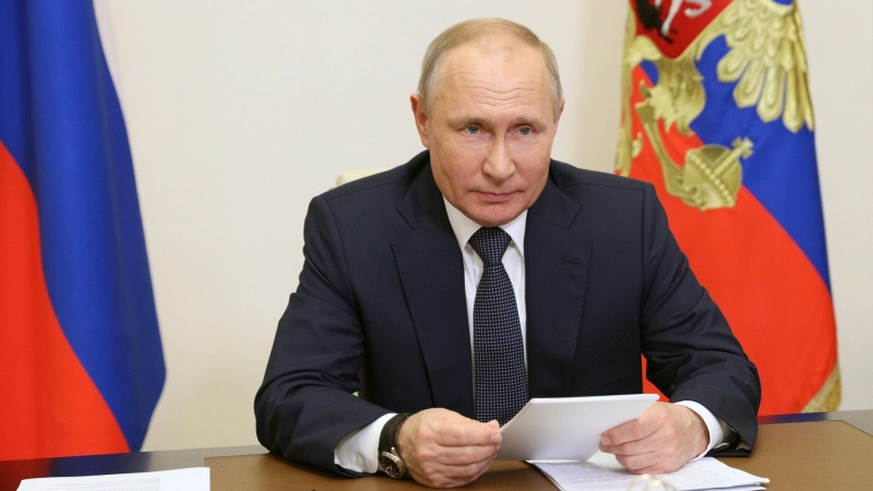 Путин провел встречу с губернатором Волгоградской области