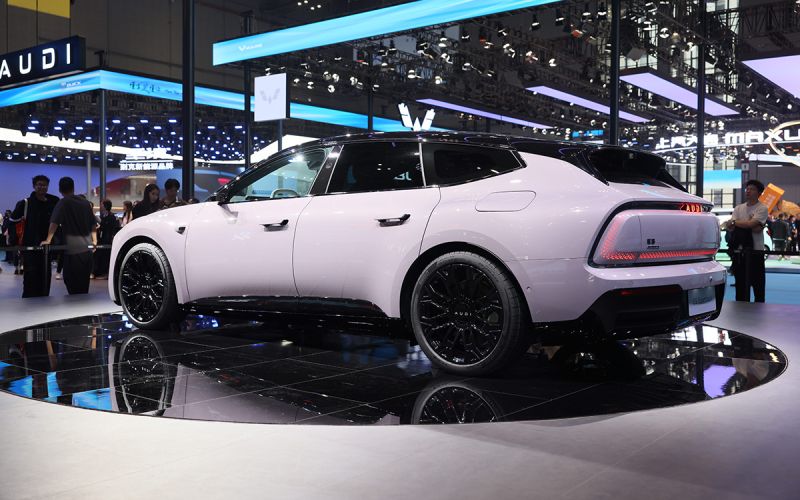 Репортаж из Шанхая. Провал Volkswagen, 20К шагов и куриная лапа