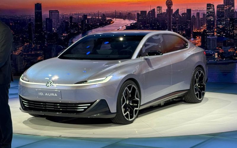 Репортаж из Шанхая. Провал Volkswagen, 20К шагов и куриная лапа