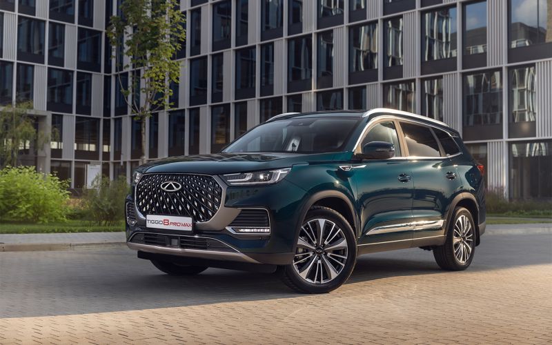 
            Скидки до ₽1,6 млн. Как дилеры пытаются избавиться от китайских машин
        