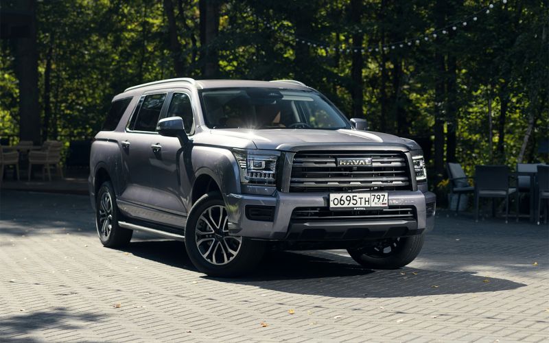 
            Скидки до ₽1,6 млн. Как дилеры пытаются избавиться от китайских машин
        