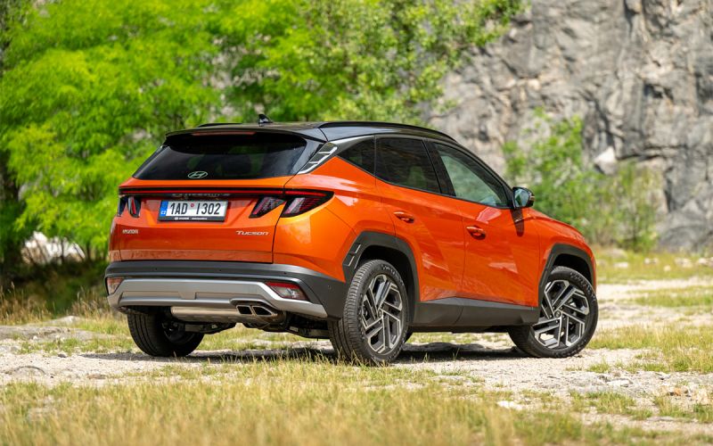 Toyota RAV4 и еще 5 новых зарубежных SUV по цене Geely Monjaro