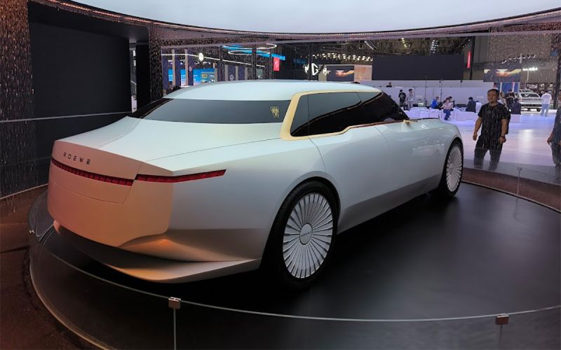 В стиле нового Jaguar. Roewe показал в Шанхае минималистичный люкс-седан