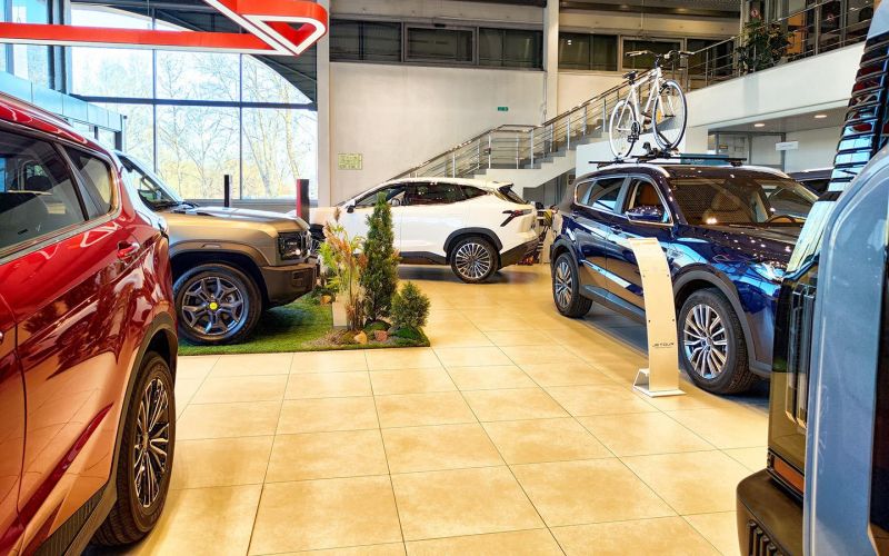 
            «Ждут возвращения западных марок». 4 главных факта о падении авторынка
        