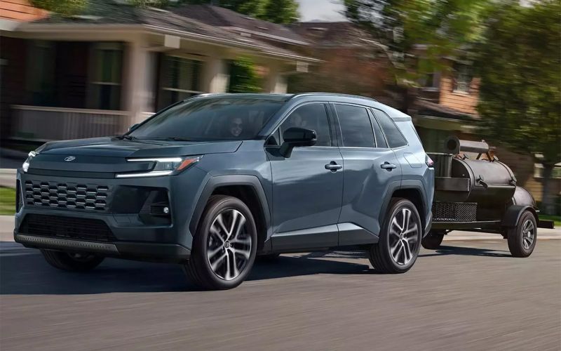 4 вопроса к Toyota RAV4 нового поколения. Первый обзор