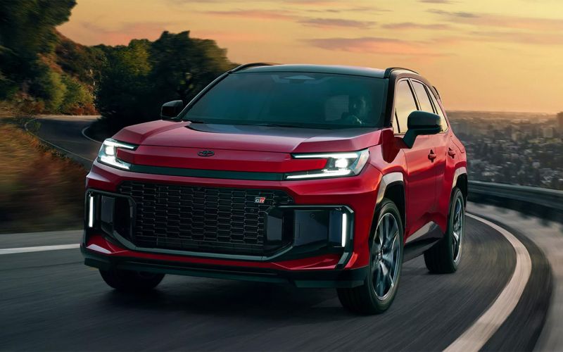 4 вопроса к Toyota RAV4 нового поколения. Первый обзор