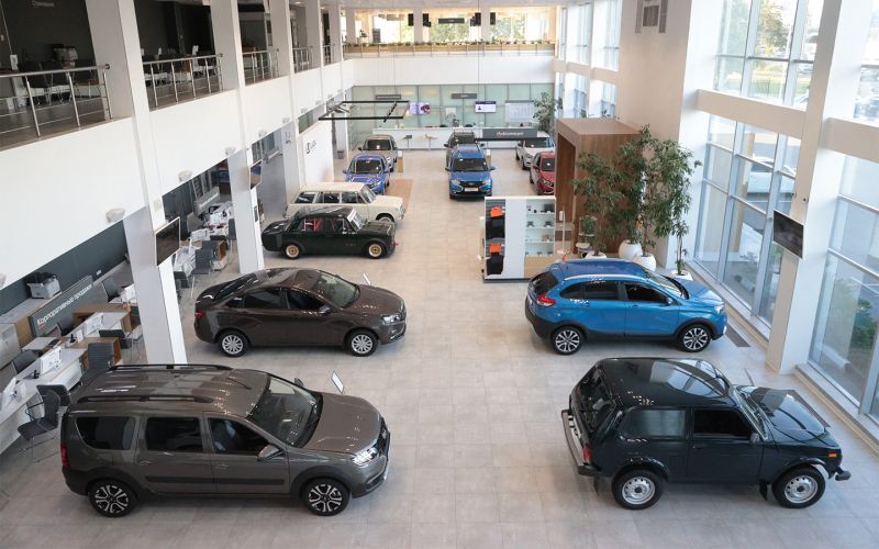 Фейковые штрафы, каскад новинок и деградация авторынка. Итоги недели