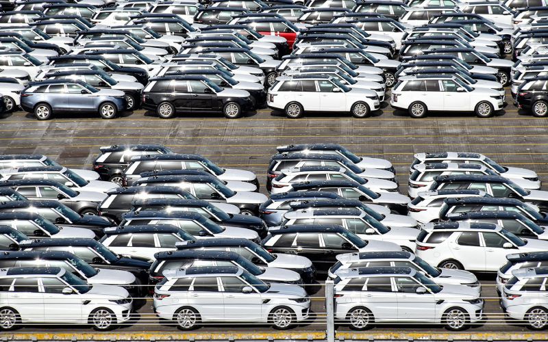 Фейковые штрафы, каскад новинок и деградация авторынка. Итоги недели