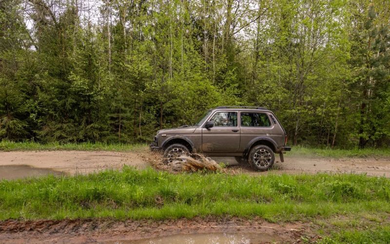 Фитнес на бездорожье. Первый тест новой Lada Niva Sport