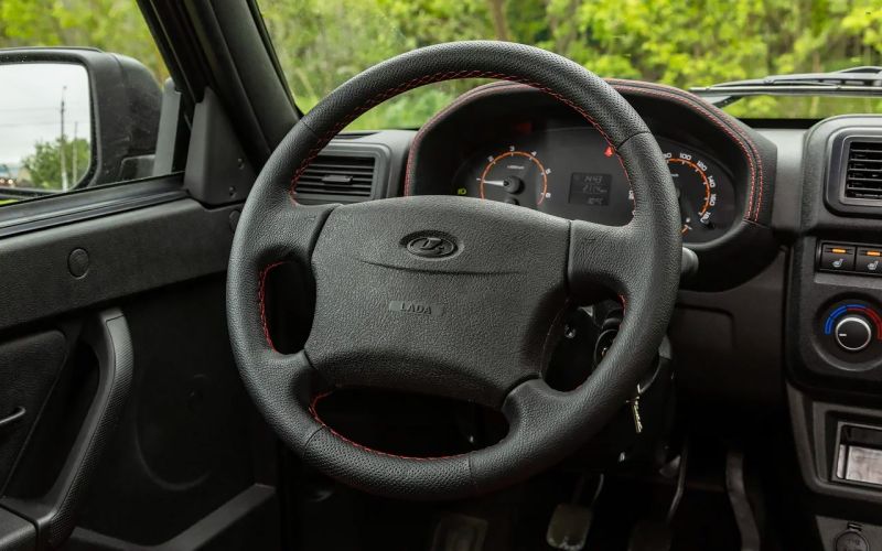 Фитнес на бездорожье. Первый тест новой Lada Niva Sport