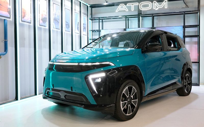 Новые кроссоверы Volga, Lada и УАЗ. Когда вы сможете их увидеть