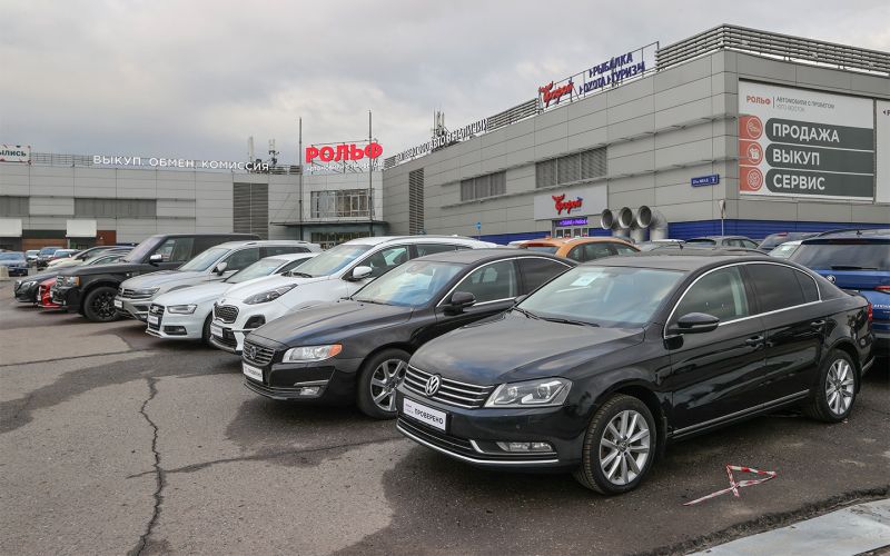 
            Падение на 28%. Что на самом деле случилось с российским авторынком
        