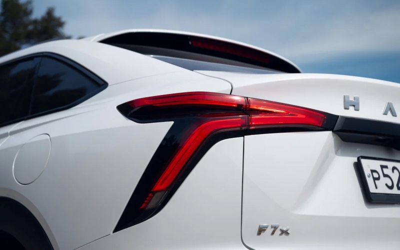 Пауэрбанк и поворот не туда. Тест нового Haval F7x