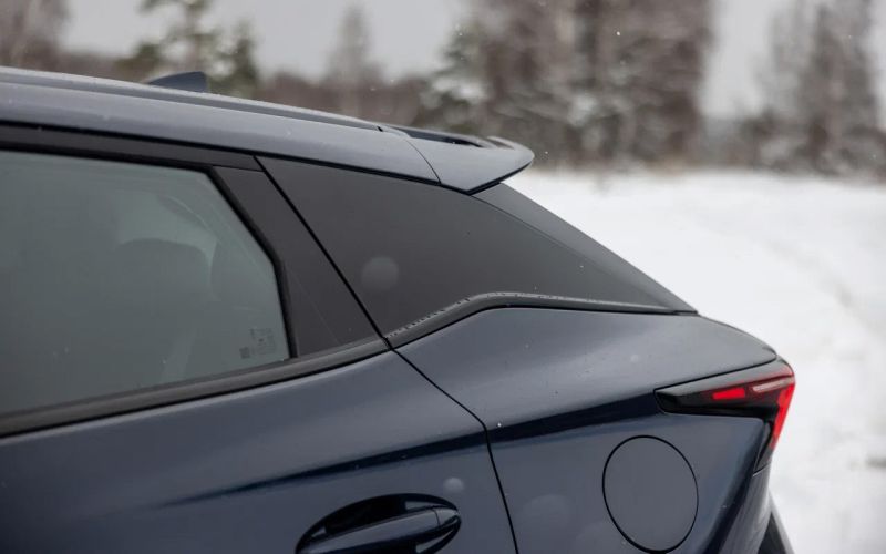 
            Почувствуй себя моложе. Сравнительный тест Omoda C5 и GAC GS3
        