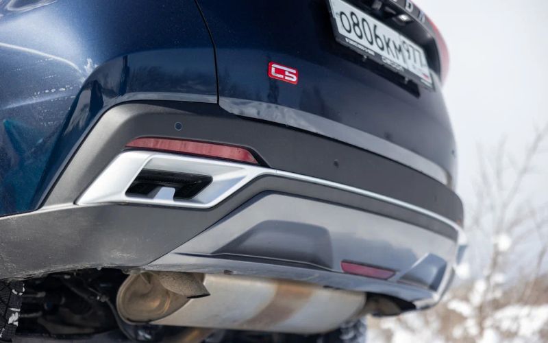 
            Почувствуй себя моложе. Сравнительный тест Omoda C5 и GAC GS3
        