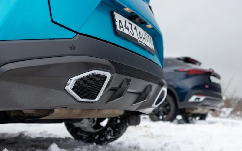 
            Почувствуй себя моложе. Сравнительный тест Omoda C5 и GAC GS3
        