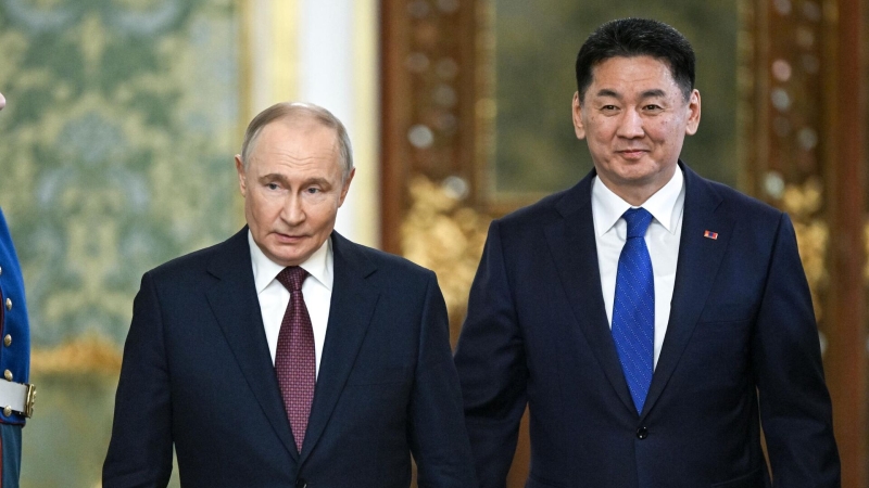 Путин провел переговоры с президентом Монголии