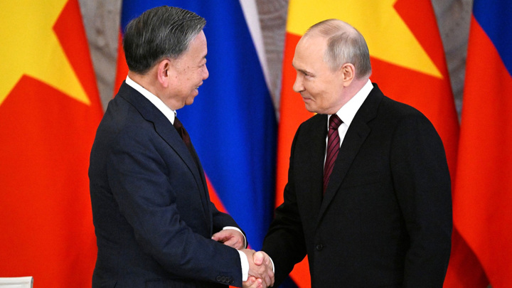 РФ и Вьетнам проведут переговоры для подписания соглашений о строительстве АЭС - Новости на Вести.ru