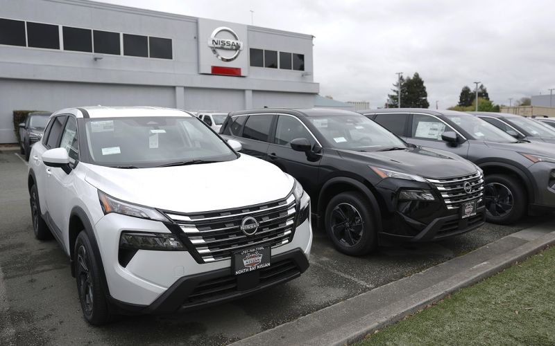 Старт продаж Lixiang, новая Lada и отмена скидок. Главное за неделю