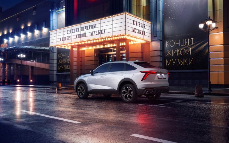 В России стартовали продажи нового Haval F7x. На выбор — 2 версии