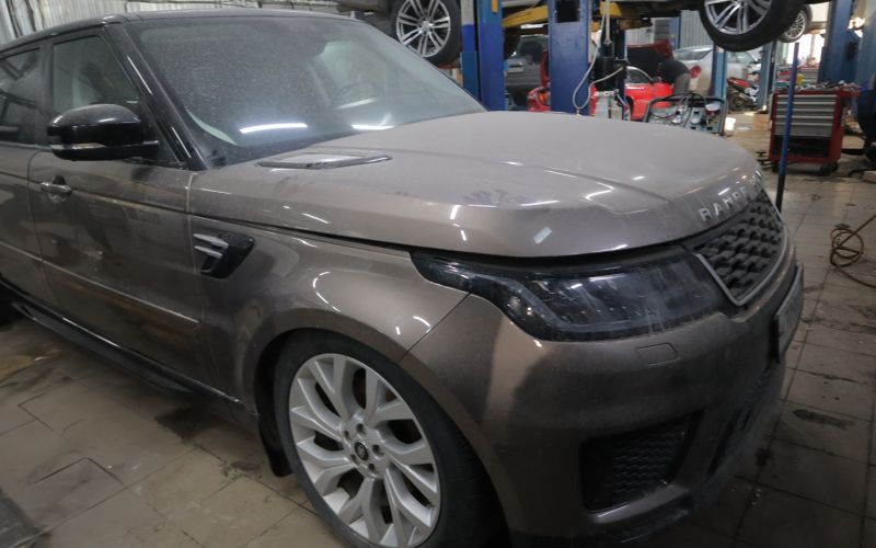 Автовладельцы требуют от Jaguar Land Rover десятки млн руб. Что случилось