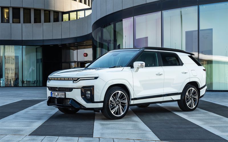 
            Цена Lada Azimut, новые платные парковки и уголовка за ДТП. Итоги недели
        