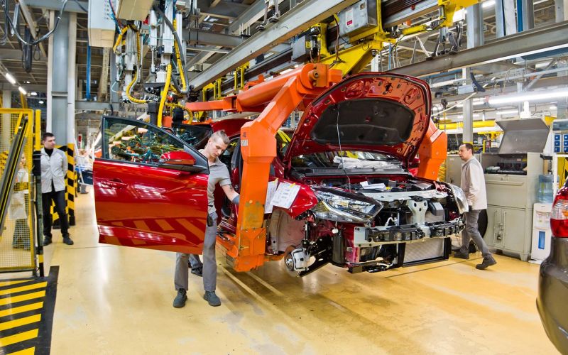 
            Цена Lada Azimut, новые платные парковки и уголовка за ДТП. Итоги недели
        