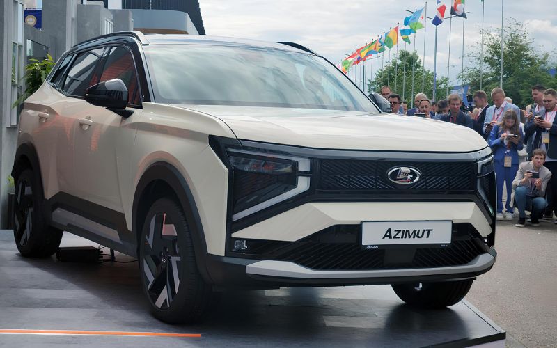 
            Цена Lada Azimut, новые платные парковки и уголовка за ДТП. Итоги недели
        