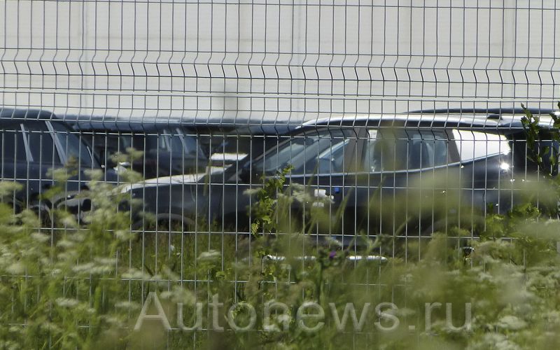 
            Что происходит на бывших заводах Toyota и GM в Петербурге. Репортаж
        