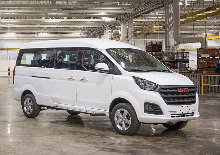 Что за секретную новинку АвтоВАЗ покажет на ПМЭФ. Мы собрали варианты