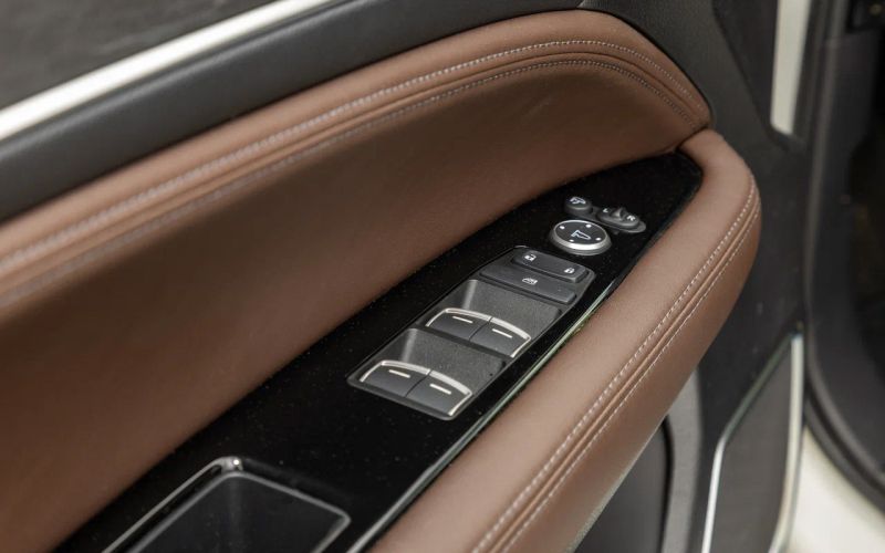 
            Crosstour с повадками Type R. Тест «официального» Honda UR-V
        