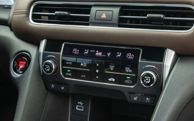 
            Crosstour с повадками Type R. Тест «официального» Honda UR-V
        