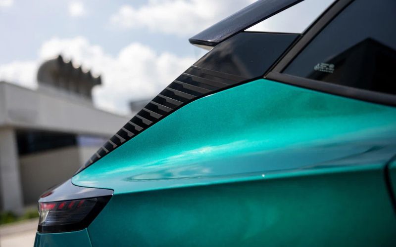 Mage против Huge. Двойной тест похожих, но разных кроссоверов Dongfeng