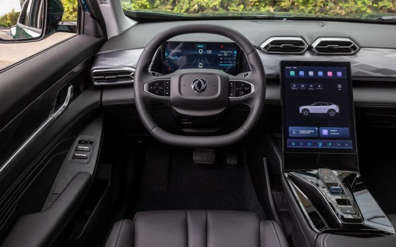 Mage против Huge. Двойной тест похожих, но разных кроссоверов Dongfeng
