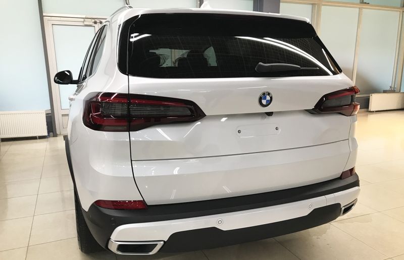 Мы нашли новые BMW калининградской сборки. Цены и подробности