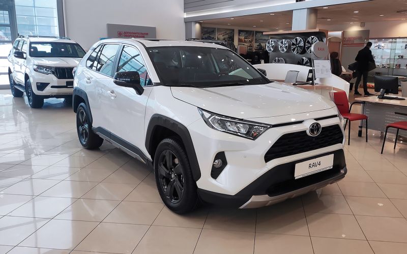 Новые «китайцы», поломки Li Auto и возгорание 3 тыс. машин. Итоги недели