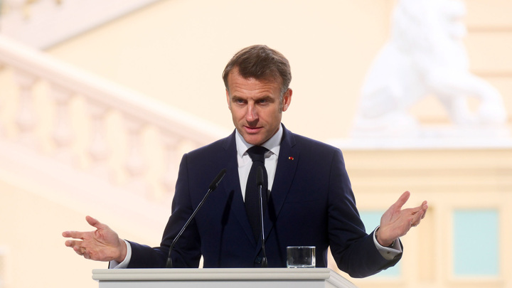 Макрон отметил важность контакта с Путиным по ситуации в Иране - Новости на Вести.ru