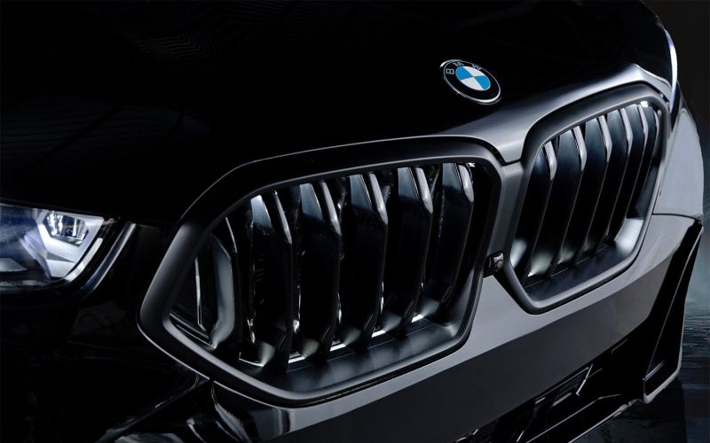 
            «Гелик» от BMW и стоки 2023 года. Главное из телеграм-ленты Autonews
        