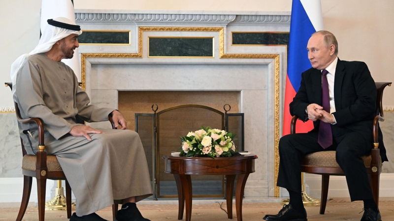 Кадыров и Дмитриев участвуют в переговорах президентов России и ОАЭ