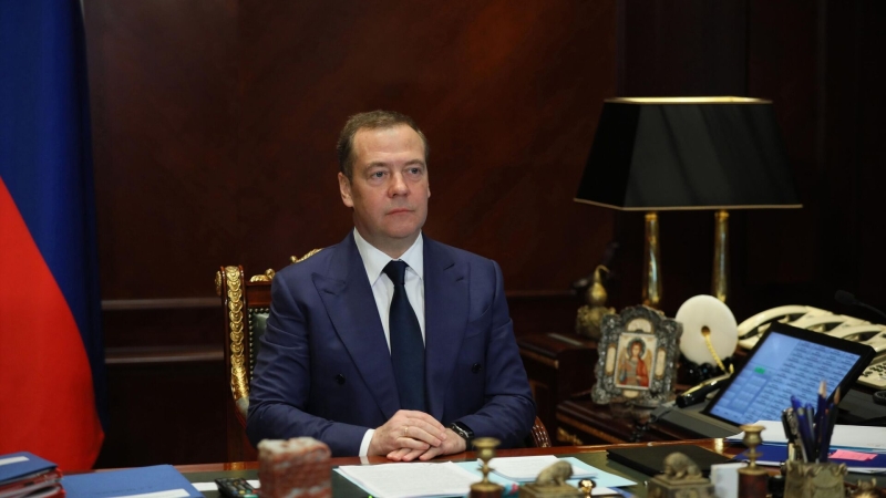 Медведева избрали председателем совета директоров "Ростелекома"