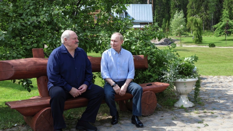 Песков прокомментировал поездку Путина на Валаам
