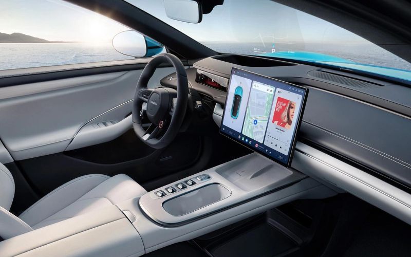 Вот как россияне относятся к отсутствию кнопок в машинах. Опрос