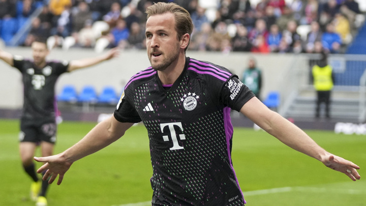 "Бавария" забила 8 голов "Вольфсбургу" в матче чемпионата Германии по футболу - Новости на Вести.ru