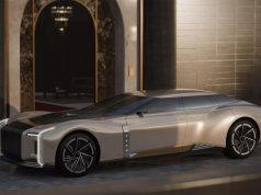 Итальянцы показали самый длинный люксовый седан в мире. В нем 1 тыс. сил