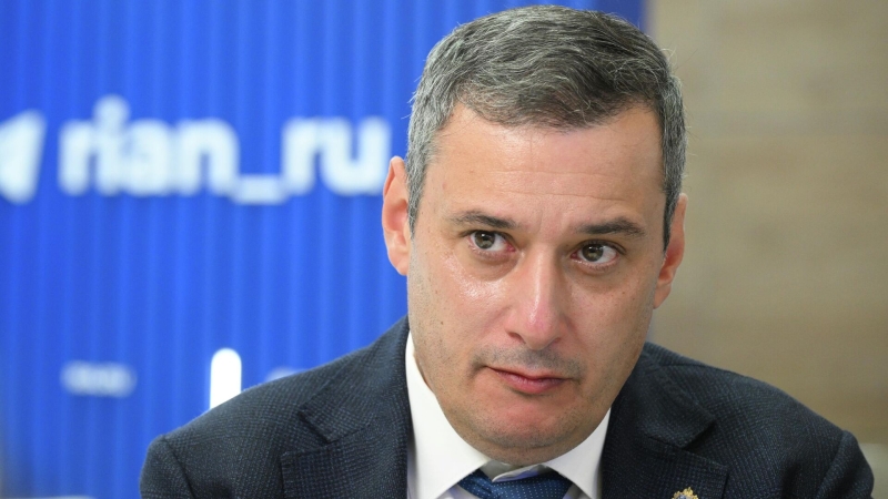 Александр Хинштейн