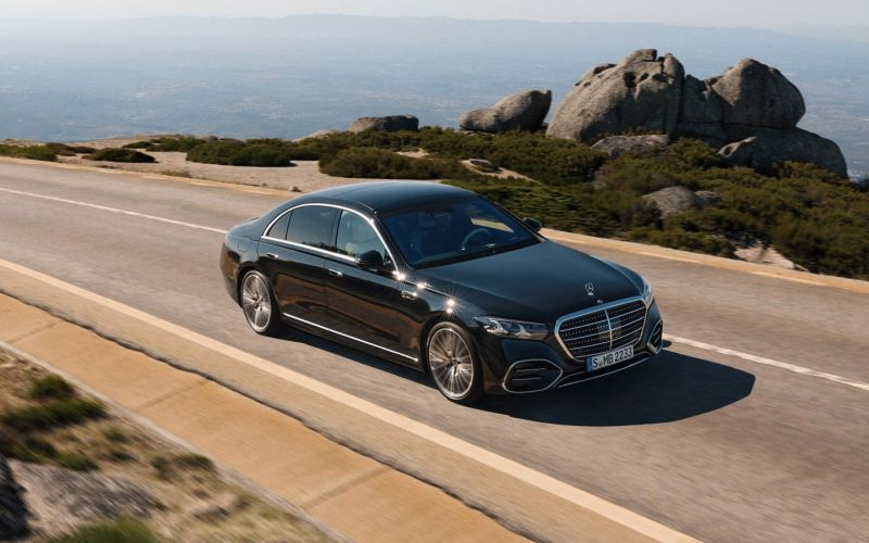 Mercedes-Benz представил обновленный S-Class. Первый обзор