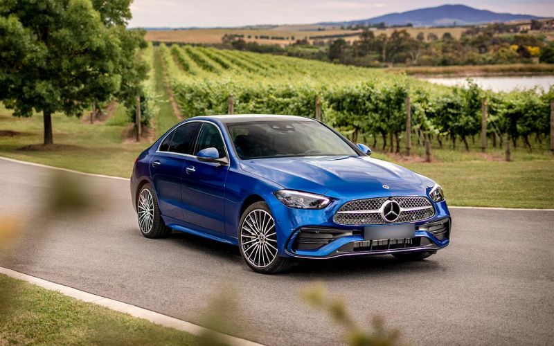 Посмотрите на эти модели Mercedes-Benz. Им не страшен новый утильсбор