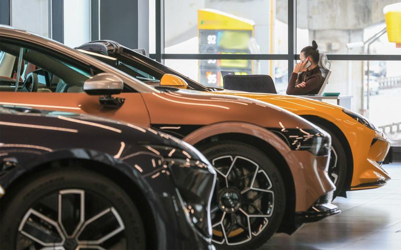 «Рынок оживет к марту». Дилеры — об изменениях цен на автомобили к весне